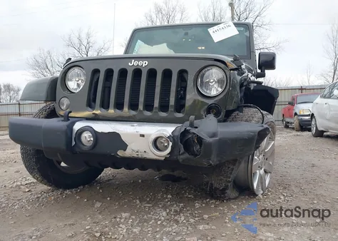2015 Jeep Wrangler Unlimited Sahara from USA, damaged, VIN 1C4BJWEG8FL552044